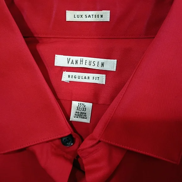 Van Heusen Classic Red Dress Shirt - Picture 2 of 2